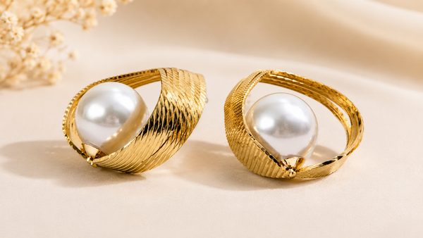 Women’s Gold-Toned Pearl Textured Stud Earrings