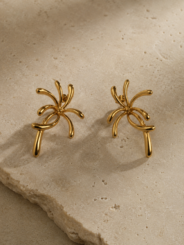 Women’s Gold-Toned Palm Tree Statement Drop Earrings