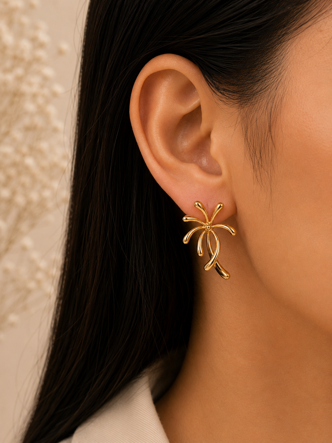 Women’s Gold-Toned Palm Tree Statement Drop Earrings