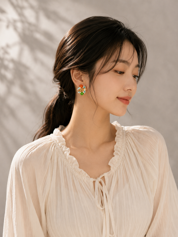 Women’s Floral Embellished Stud Earrings