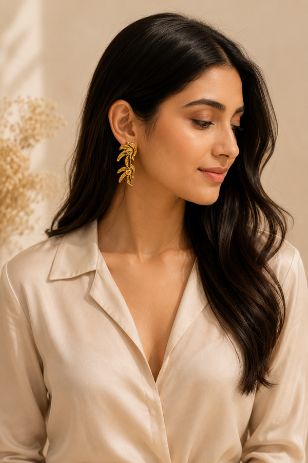 Women’s Gold-Toned Leaf Design Statement Drop Earrings